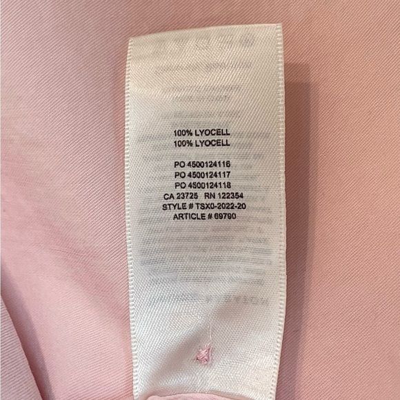 Aritzia The Group Babaton button down utility shirt - Picture 11 of 11